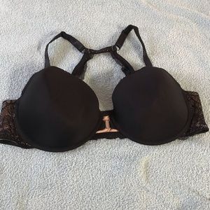 Torrid front clasp bra. (48C)